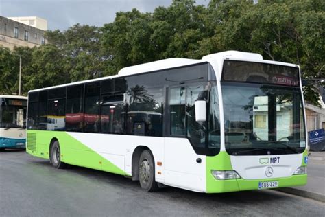 x1 bus malta